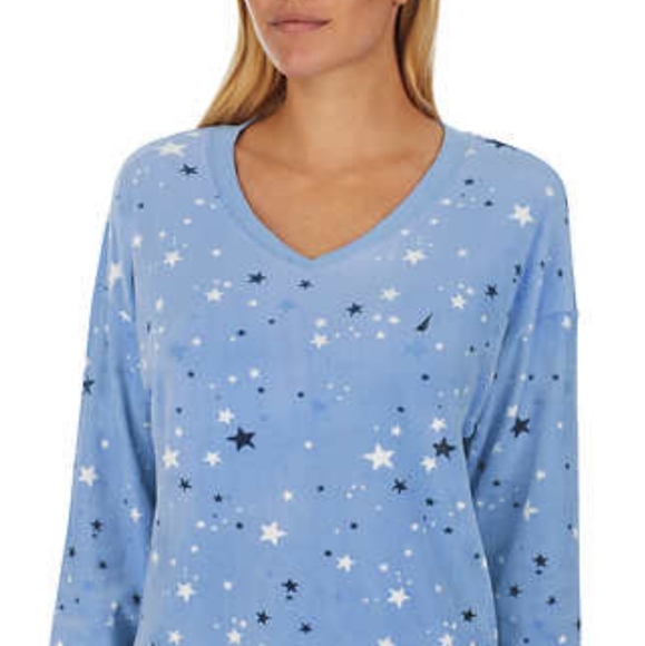 Nautica Silky Fleece Pajama Set - Picture 3 of 8